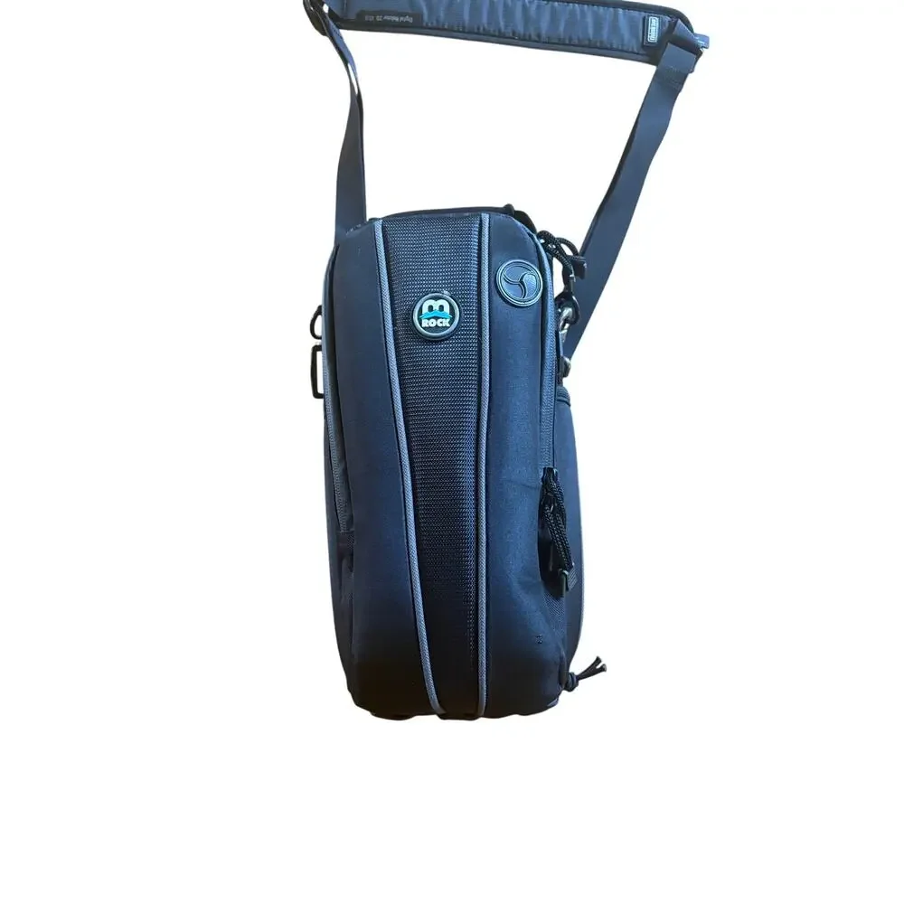 Canon Deluxe DSLR Camera Shoulder Bag w/Rain Cover Black